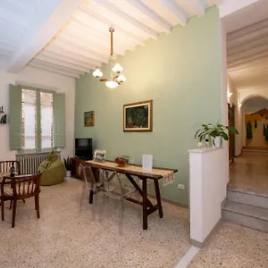 Casa Di Lara - Nel Cuore Della Citta , Montepulciano Italy
