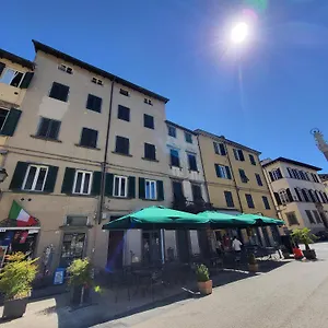 Lo Stellario Di , Lucca Italy